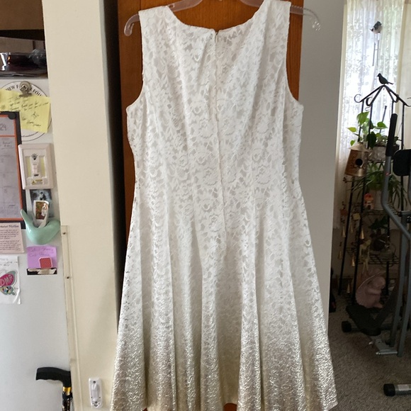 MSK Gold and White A-Line Scoop Neck Sleeveless Dress - Picture 6 of 6